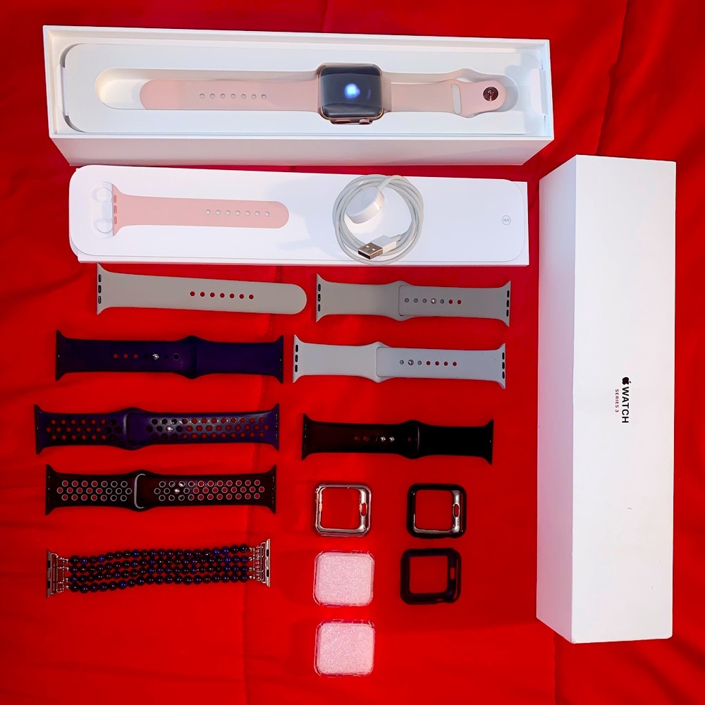 Great condition, Apple Watch Series 3GPS(unlocked). Opened to reasonable offers.